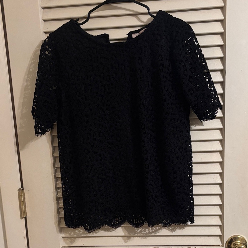 Philosophy Elegant Black Crochet Blouse